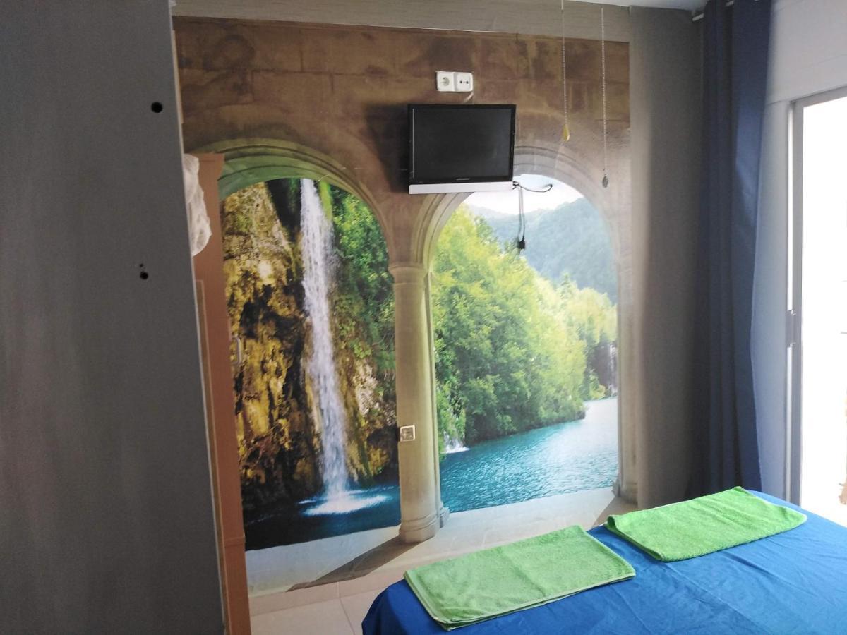 Hostal Sant Jordi Tossa de Mar Zewnętrze zdjęcie
