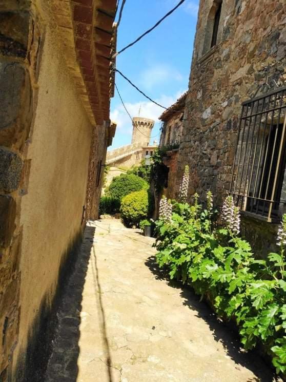 Hostal Sant Jordi Tossa de Mar Zewnętrze zdjęcie